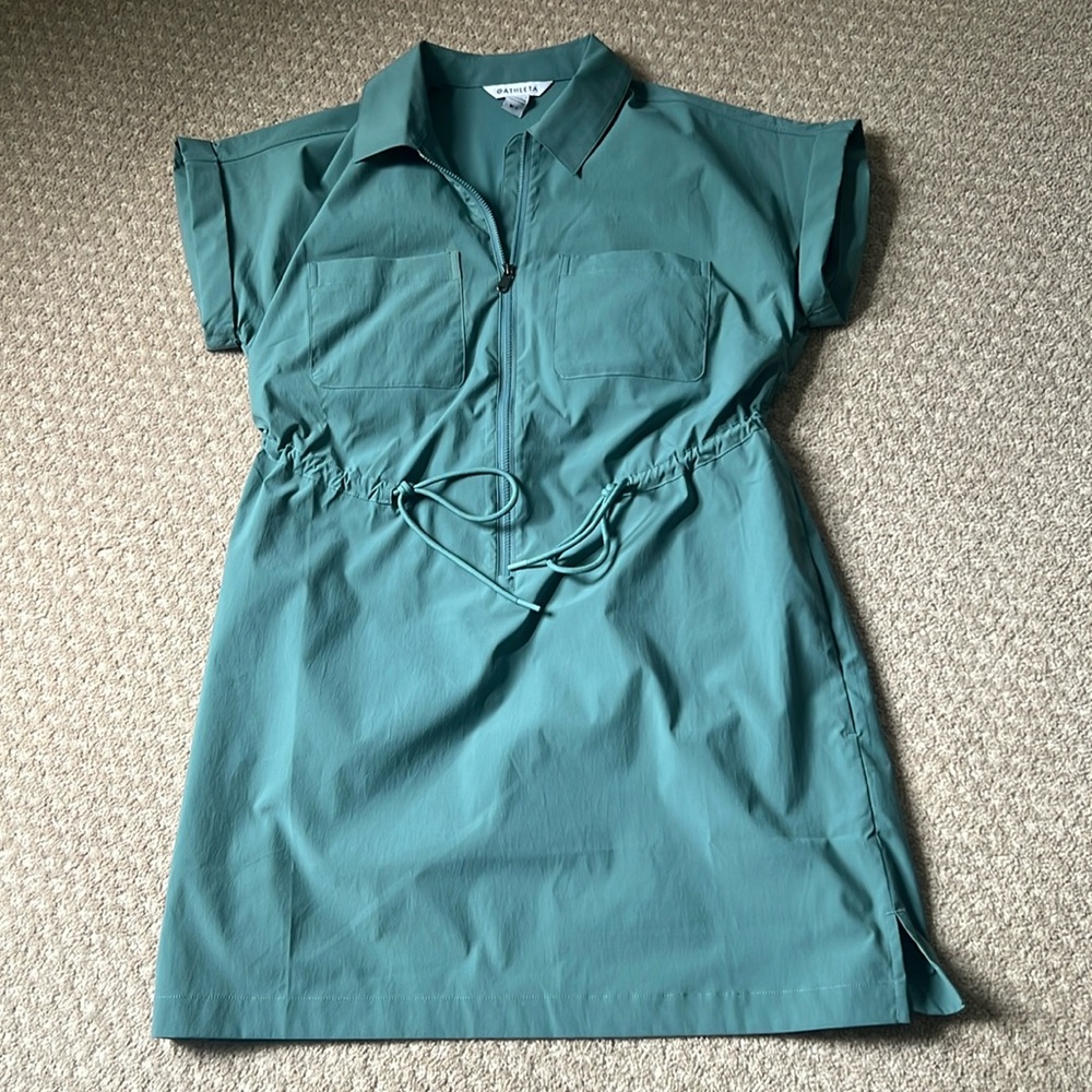 Comfy sporty dress.  Zippered with drawstring at waist. Worn once
